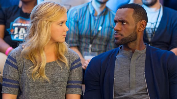 lebron-james-trainwreck-acting-comedy-reviews.jpg